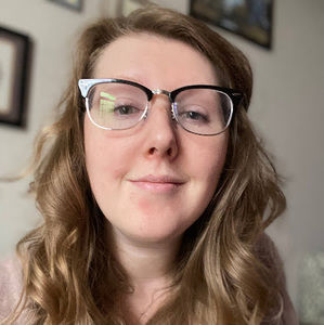 Meet your Posher, Jillian